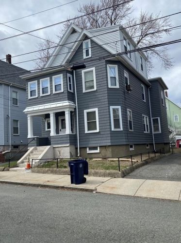 124 Walnut St, Everett, MA 02149 exterior