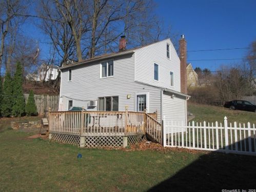 75 Judd Ave, New Britain, CT 06051 exterior