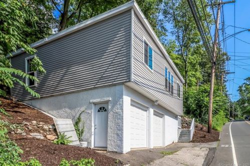 123 Platt St, Ansonia, CT 06401 exterior