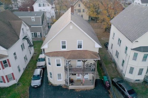 15 Vine St, Woonsocket, RI 02895 exterior