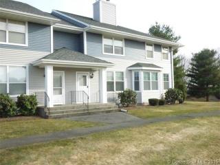 1102 Winslow Dr, Watertown, CT 06795 exterior