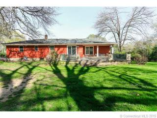 520 Howellton Rd, Orange, CT 06477 exterior