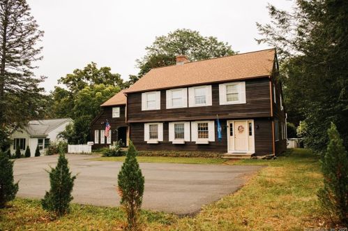 225 Vernon St, Manchester, CT 06042 exterior