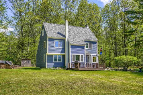 43 Sap House Rd, Bradford, NH 03221 exterior