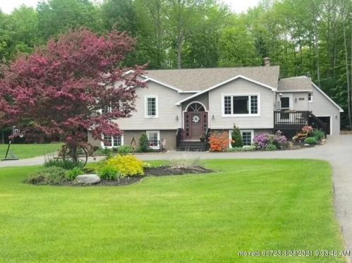 94 Smith Rd, Mapleton, ME 04757 exterior