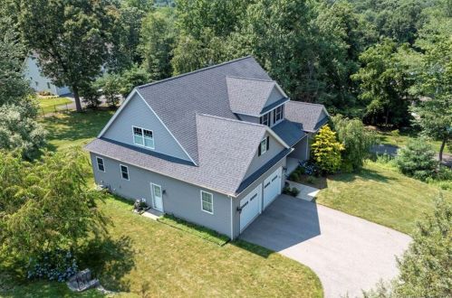 1608 New London Tpke, Glastonbury, CT 06033 exterior