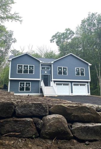 2200 Hill Rd, Pascoag, RI 02859 exterior
