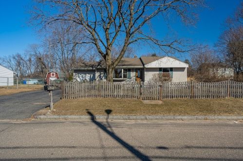 57 Tavistock St, Springfield, MA 01119 exterior
