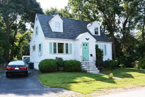 37 Tuttle St, Saugus, MA 01906 exterior