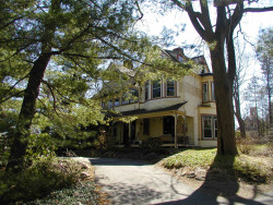 186 Highland Ave, Newton, MA 02465 exterior
