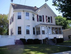 120 Adams Ave, Newton, MA 02465 exterior
