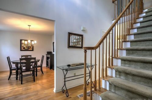 96 Secret Hollow Rd, Upper Stepney, CT 06468 exterior