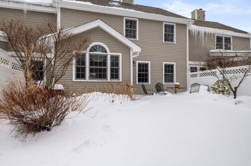 8 Ipswich Woods Dr, Ipswich, MA 01938 exterior