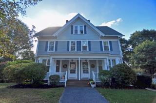 22 Brook St, Whitinsville, MA 01588 exterior