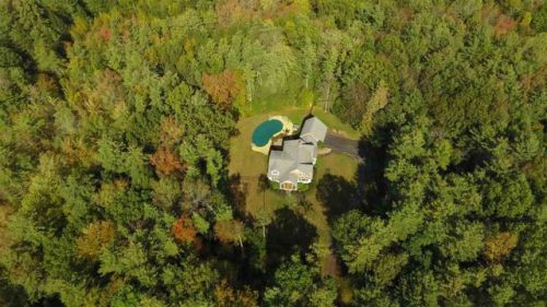 15 Wiggin Way, Stratham, NH 03885 exterior