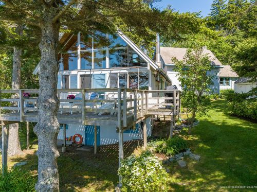 259 Otis Point Rd, Saint George, ME 04860 exterior