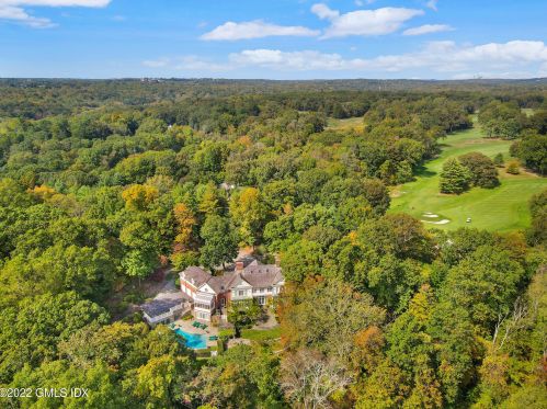 48 Mayfair Ln, Greenwich, CT 06831 exterior