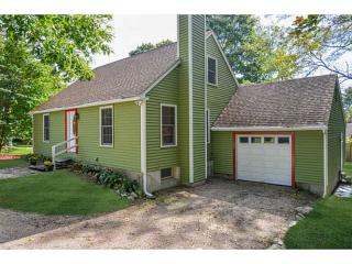20 Thistledown Ln, Kingston, RI 02881 exterior