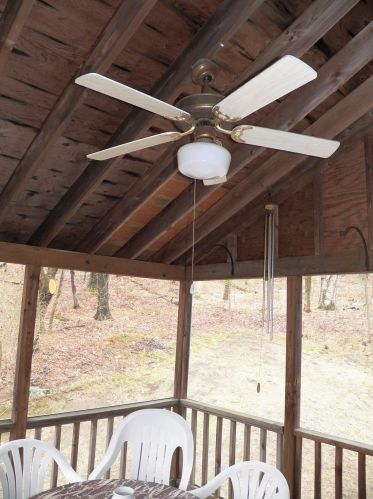 66 Frost Rd, Derry, NH 03038 exterior