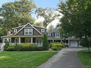 15 Maplegrove Ave, Westport, CT 06880 exterior