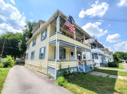 127 Berry St, Torrington, CT 06790 exterior