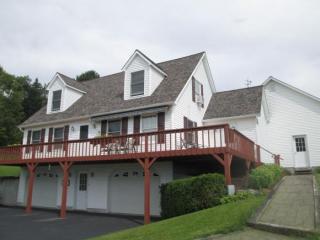 44 Bates Hill Rd, Derby, VT 05829 exterior