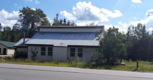 507 Walkers Mills Rd, Bethel, ME 04217 exterior