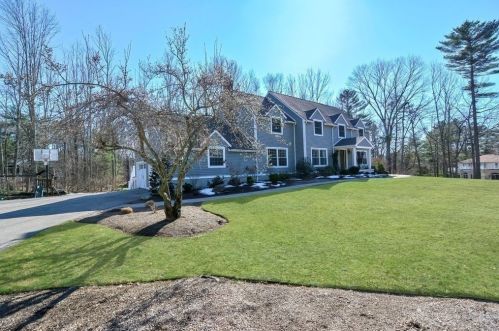 22 Whichita Rd, Medfield, MA 02052 exterior