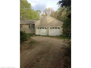 47 Skinner Rd, Colchester, CT 06415 exterior
