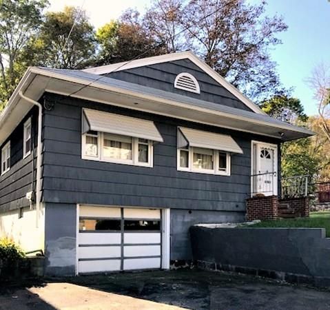 35 Swan St, Lawrence, MA 01841 exterior