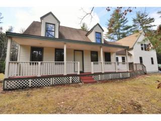 104 Renshaw Rd, Weare, NH 03281 exterior
