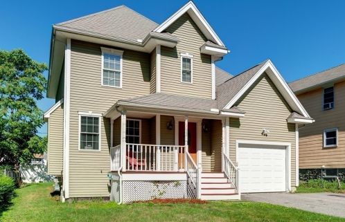 133 Puritan Ave, Worcester, MA 01604 exterior