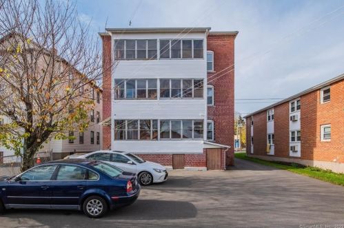 497 Burritt St, New-Britain, CT 06053 exterior