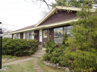 26 Church St, Goffstown, NH 03045 exterior