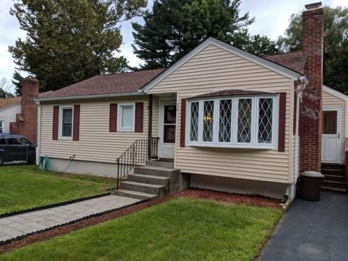 59 Reed St, Worcester, MA 01602 exterior