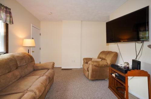40 Mckinley St, Maynard, MA 01754 exterior