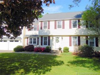 72 Holly Mar Hill Rd, Northford, CT 06472 exterior