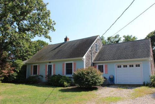 145 Meadow Dr, Eastham, MA 02642 exterior