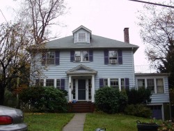 85 Hyde Ave, Newton, MA 02458 exterior