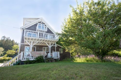 268 Harbor Rd, Minturn, ME 04685 exterior