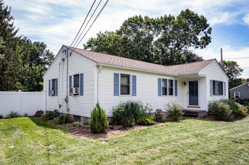 22 Rosedell Drive Ext, Montgomery, MA 01085 exterior