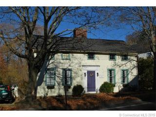 2 Main St, Stonington, CT 06378 exterior