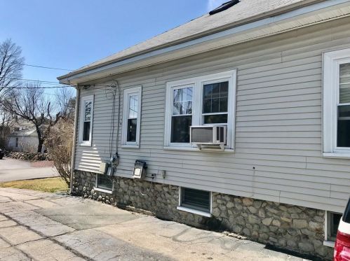 17 Worcester Ave, Johnston, RI 02911 exterior