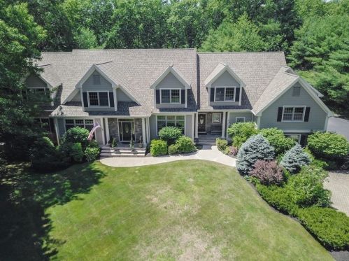 40 Winding Oaks Way, Boxford, MA 01921 exterior