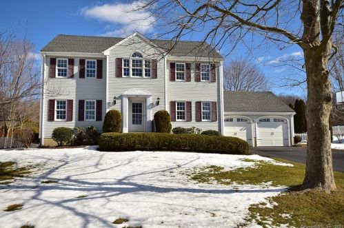 45 Farmbrook Ln, Wapping, CT 06074 exterior