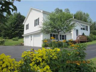 95 Brooks St, Adamant, VT 05855 exterior