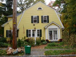 36 Pine Crest Rd, Newton, MA 02459 exterior