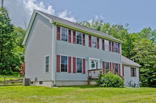 180 General Knox Rd, Russell, MA 01071 exterior