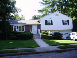 32 Wendell Rd, Newton, MA 02459 exterior