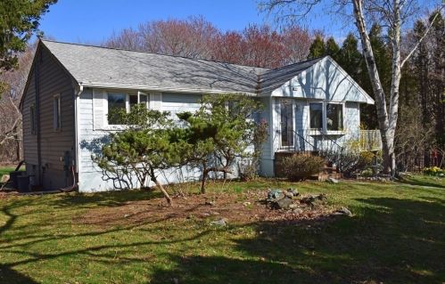 34 Mulholland Dr, Ipswich, MA 01938 exterior